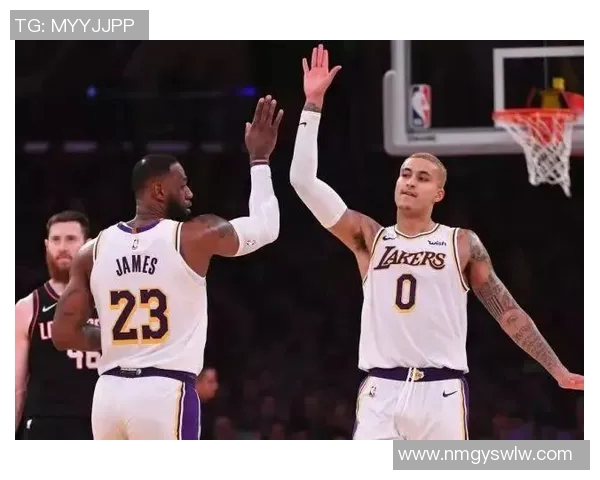 卡姆雷迪什的篮球之路：从新星到未来之星的成长历程